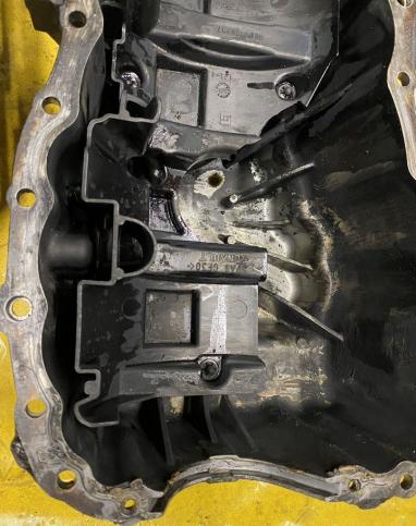 Поддон масляный Reno Scenic,Kangoo,Megane 1.5dci 8200451325