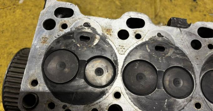 Головка блока Mazda 323 BF,BG 1.7D PN 1986-1994