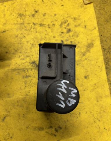 Компрессор центрального замка Mercedes W124,W202 2028000048
