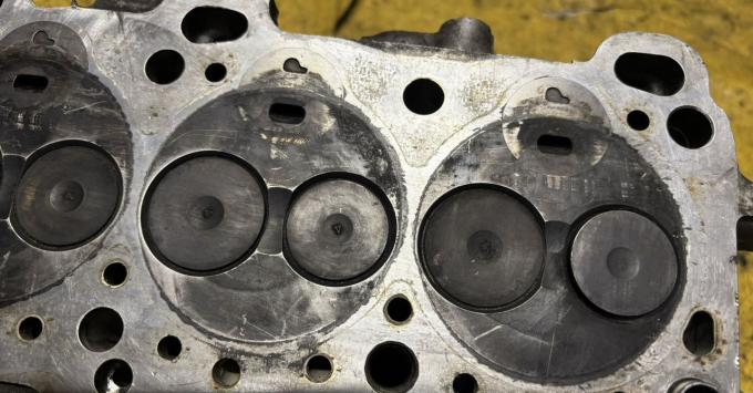 Головка блока Mazda 323 BF,BG 1.7D PN 1986-1994