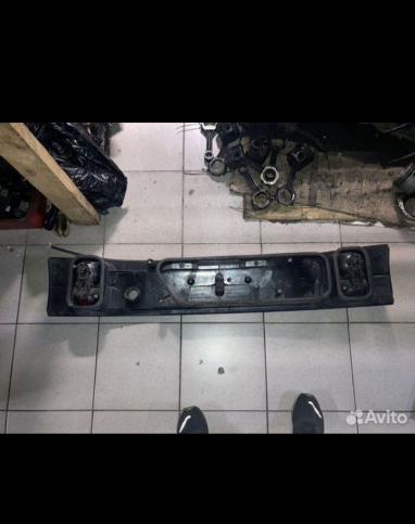 Накладка крышки багажника Renault Laguna 93-01 7703072198