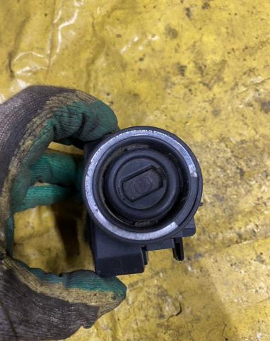 Замок зажигания Mercedes W202,W208,W210 2085450108