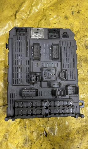 Блок предохранителей Citroen C5 2.2Hdi 2000-2007