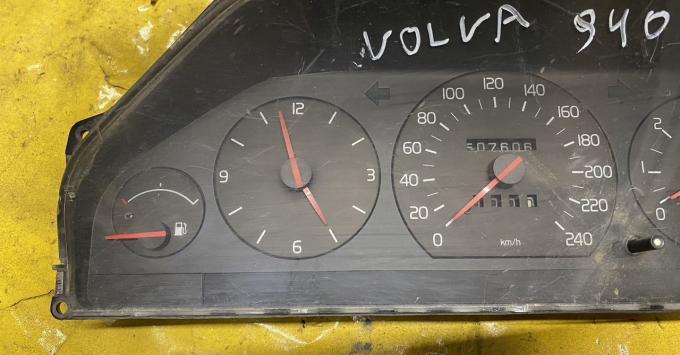 Щиток приборов для Volvo 940,960 2.4TD