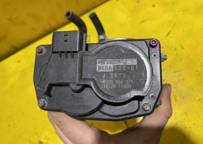 Дроссельныя заслонка Renault 2.0 16V M4R 8200988975