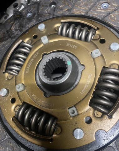 Комплект сцепления Geely Emgrand 7 Miles Новое GE09156-Kit