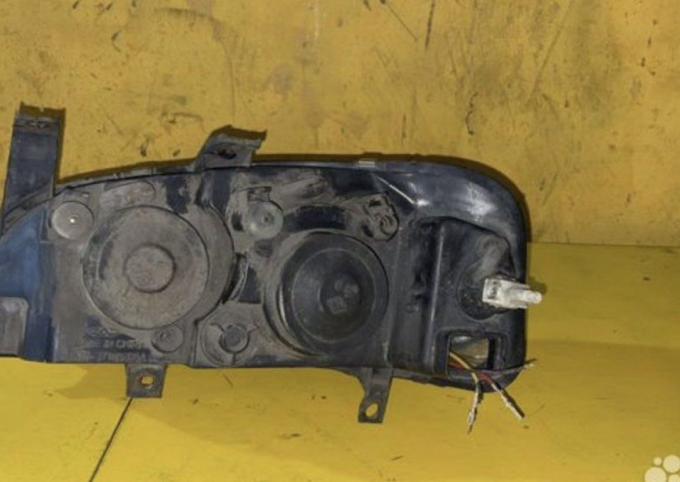 Фара правая Chery Amulet A15