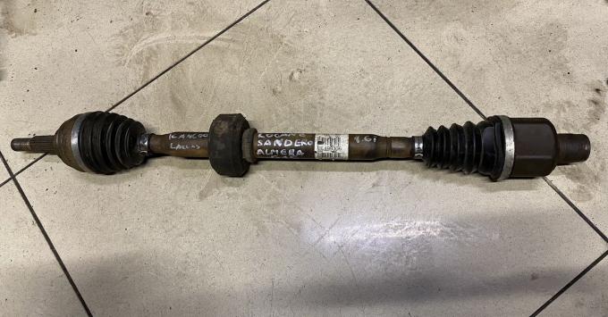 Полуось правая Reno Logan,Sandero,Nissan Almera 8200499306