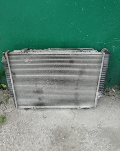 Радиатор охлаждения мерседес w140 5.0