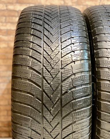 Bridgestone Blizzak LM-005 255/55 R20