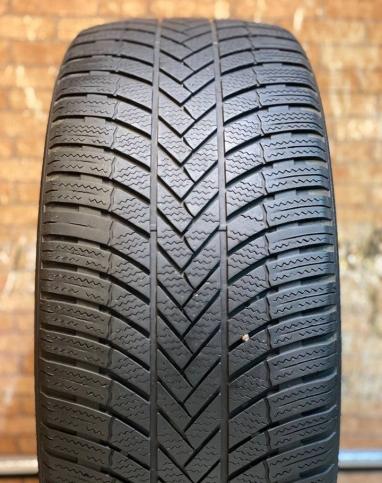 Bridgestone Blizzak LM-005 255/40 R20