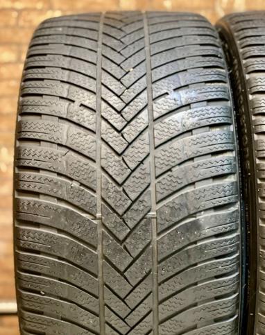 Bridgestone Blizzak LM-005 255/35 R19