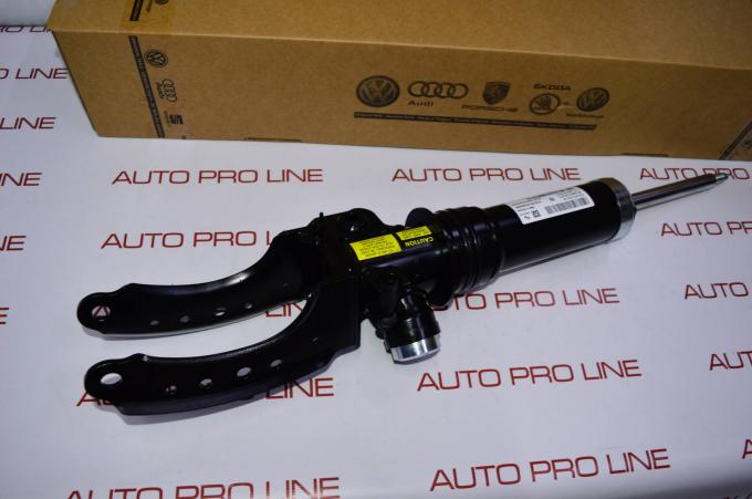 Амортизатор передний левый VW Touareg 7L Audi Q7 7L6413031R