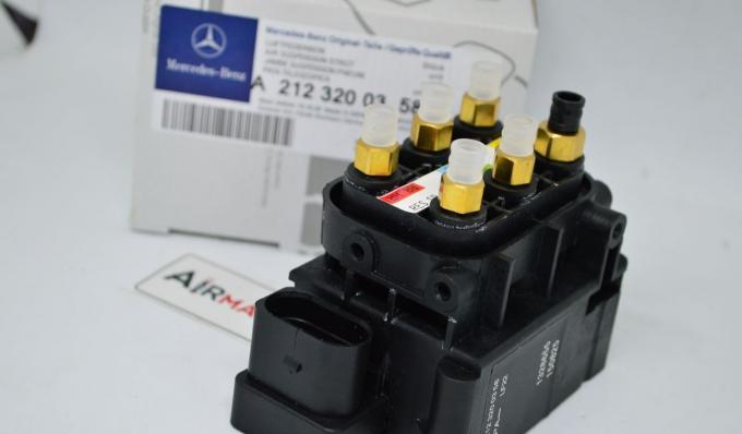 Блок клапанов пневмо Mercedes W164 W166 W221 W212 A2123200358