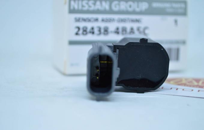 Датчик парковки Nissan T32 QX80 28438-4BA5C 2pin 284384BA5C