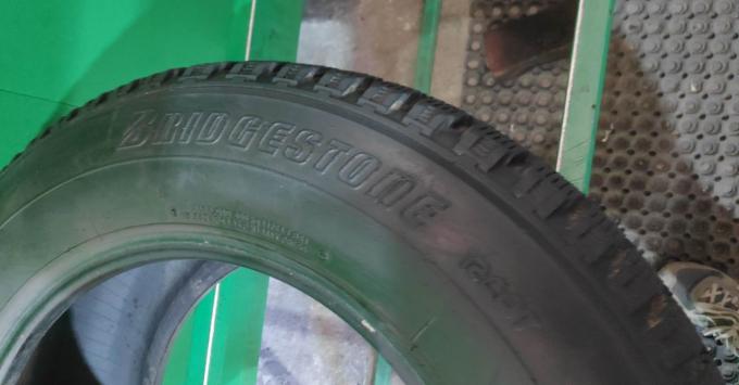 Bridgestone Blizzak WS-15 235/60 R16 106W