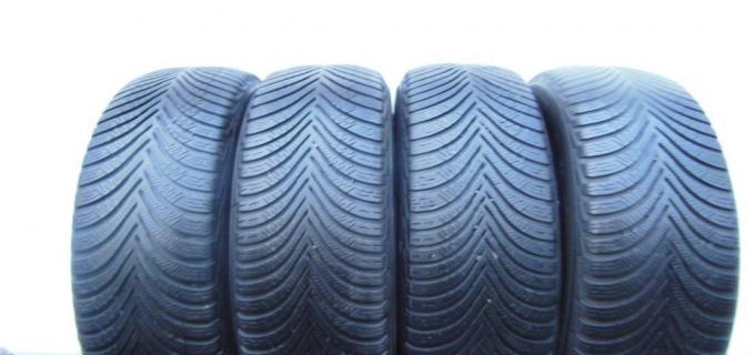 Michelin Alpin 5 205/60 R16 96H