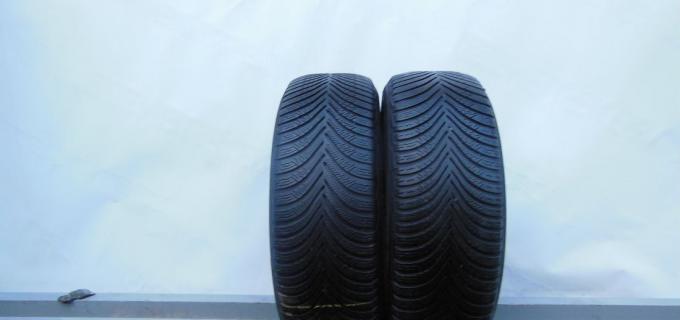 Michelin Alpin 5 215/60 R16