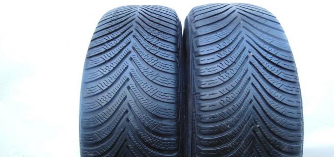 Michelin Alpin 5 215/60 R16