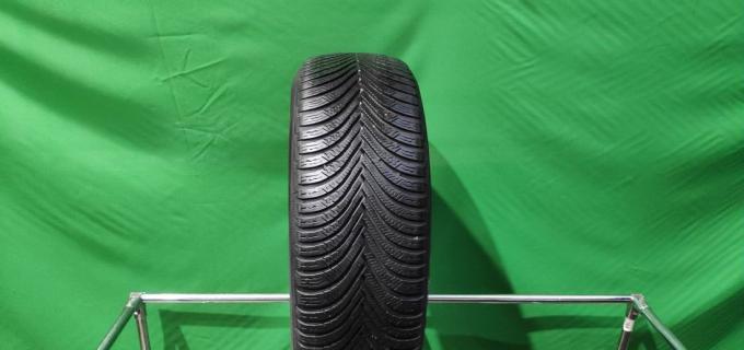 Michelin Alpin 5 215/55 R16
