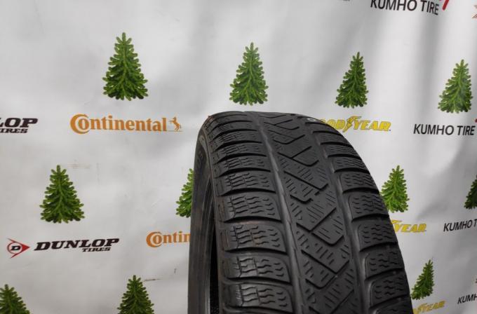 Pirelli Winter Sottozero 3 215/60 R16