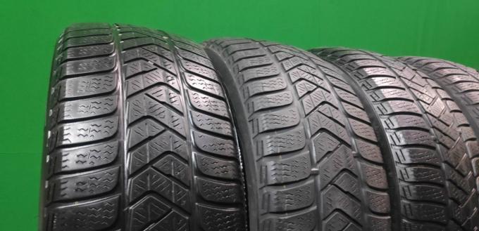 Pirelli Winter Sottozero 3 215/60 R16
