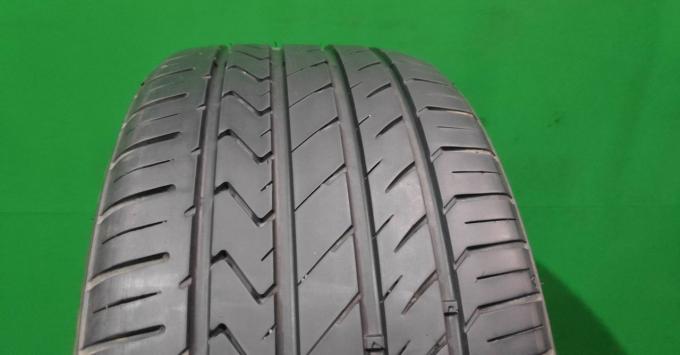 Lexani LX-Twenty 235/40 R19 96W
