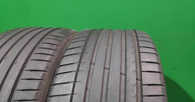 Michelin Pilot Sport 4 SUV 275/40 R22 108Y
