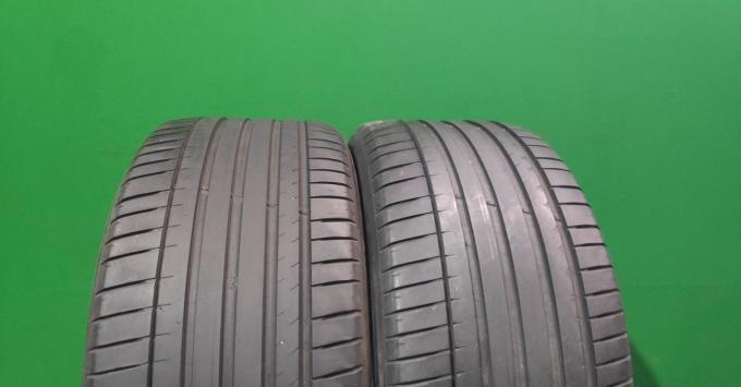 Michelin Pilot Sport 4 SUV 275/40 R22 108Y