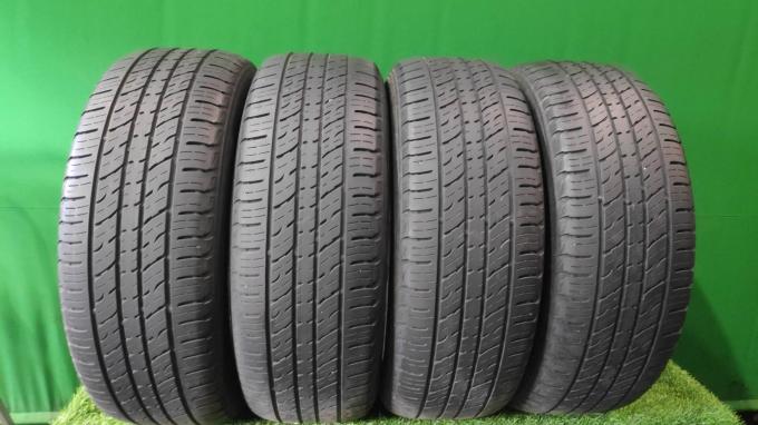 235/60 R18 Kumho Crugen Premium KL33 летние