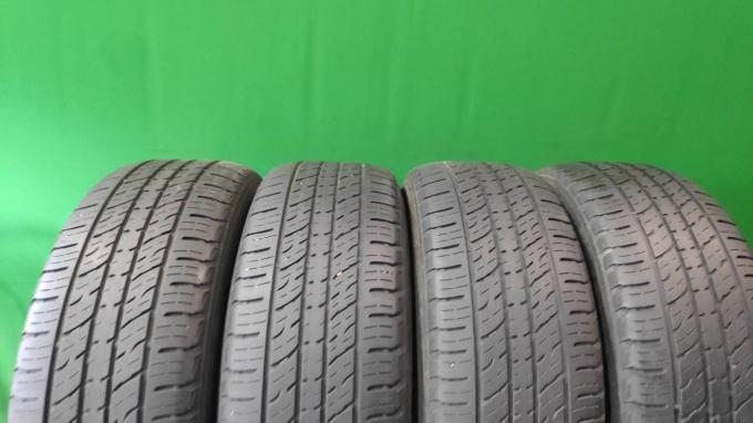 235/60 R18 Kumho Crugen Premium KL33 летние