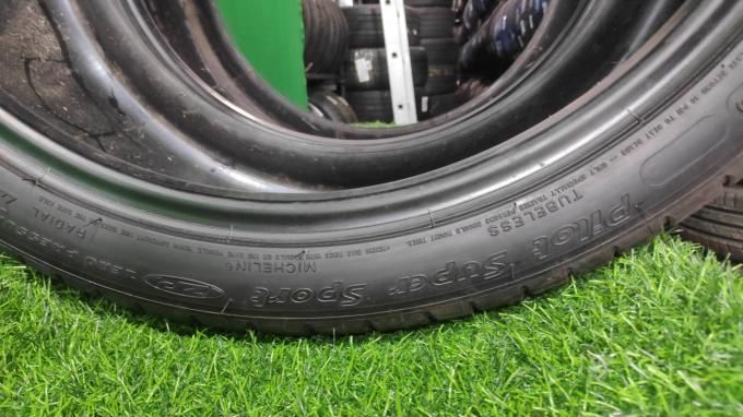 285/30 R20 Michelin Pilot Super Sport летние