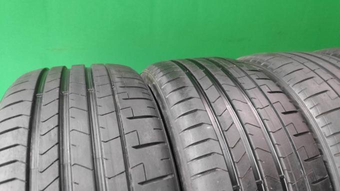 255/35 R20 Pirelli P Zero PZ4 летние
