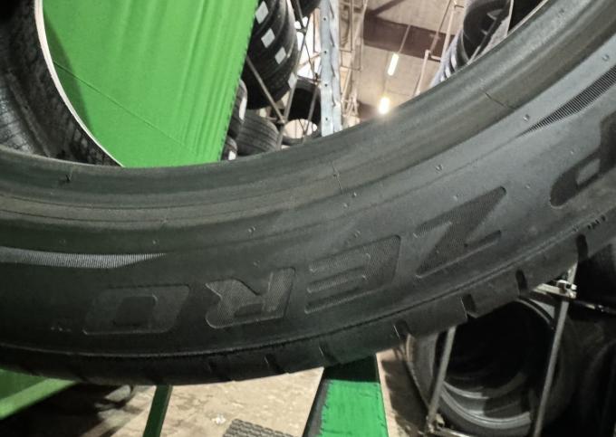 Pirelli P Zero PZ4 315/35 R20 110W