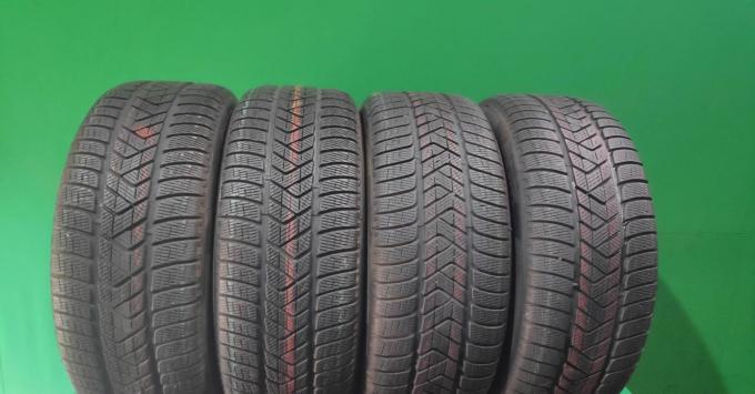 Pirelli Scorpion Winter 235/55 R19 101H