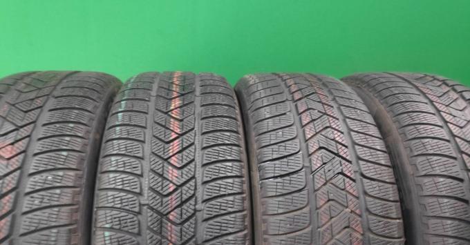 Pirelli Scorpion Winter 235/55 R19 101H