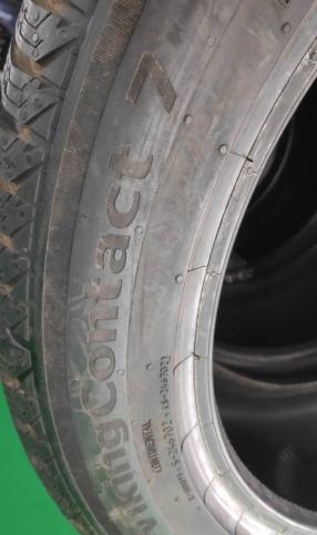 Continental ContiVikingContact 7 245/45 R17 99T