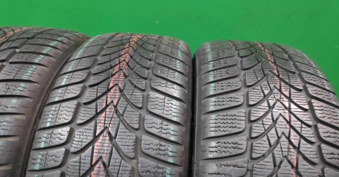 Dunlop SP Winter Sport 4D 225/55 R17 97H