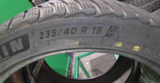 Michelin Pilot Alpin 5 235/40 R18 95W