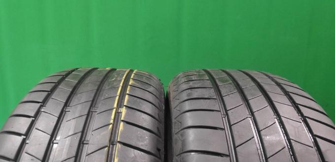 Bridgestone Turanza T005 235/55 R17