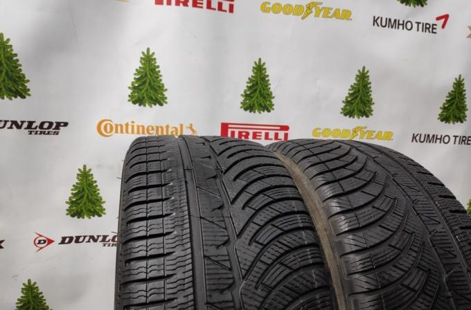 Michelin Pilot Alpin PA4 235/40 R18