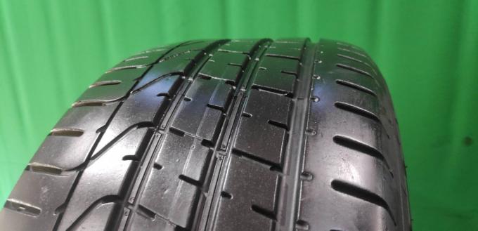 Pirelli P Zero 275/35 R21