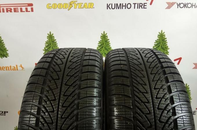 Goodyear UltraGrip 8 Performance 225/40 R18 92V