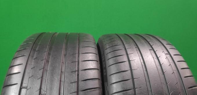 Michelin Pilot Sport 4 S 265/32 R22 102Y