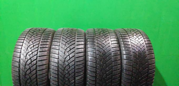 Goodyear UltraGrip Performance Gen-1 245/40 R18 97W