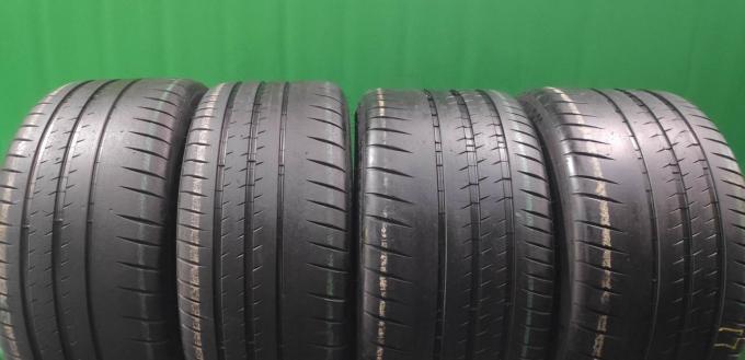 Michelin Pilot Sport Cup 2 275/35 R21