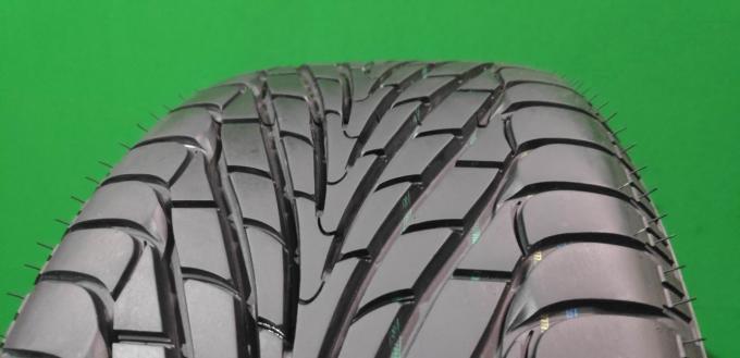 Goodyear Wrangler F1 WRL-2 255/50 R19 107Y