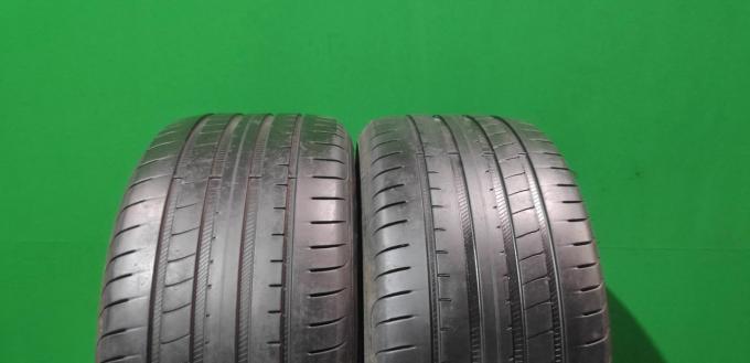 Goodyear Eagle F1 Asymmetric 3 255/40 R18 99Y