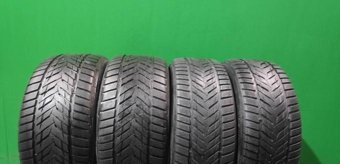 Vredestein Wintrac Xtreme 245/40 R19 98Y