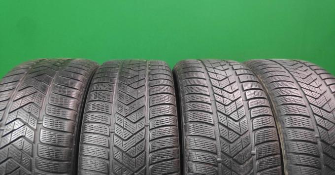 Pirelli Scorpion Winter 255/55 R19 111V